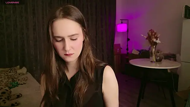 LucyRose3 online show from April 21, 2026, 7:31 pm