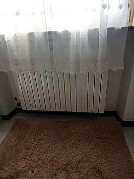 alicepavia22 online show from March 20, 2026, 10:05 am