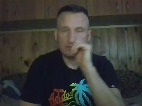 Maksymilian1 online show from March 16, 2026, 5:26 pm