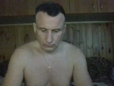 Maksymilian1 online show from March 4, 2026, 6:48 pm