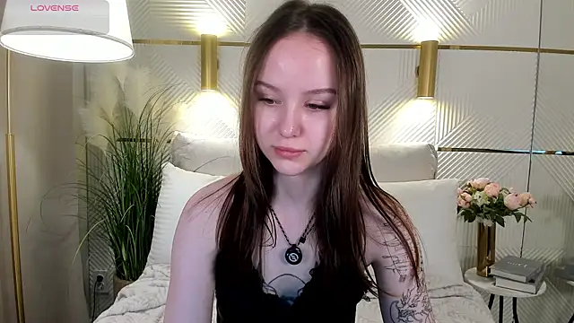 MarySparkle online show from July 5, 2026, 3:33 am
