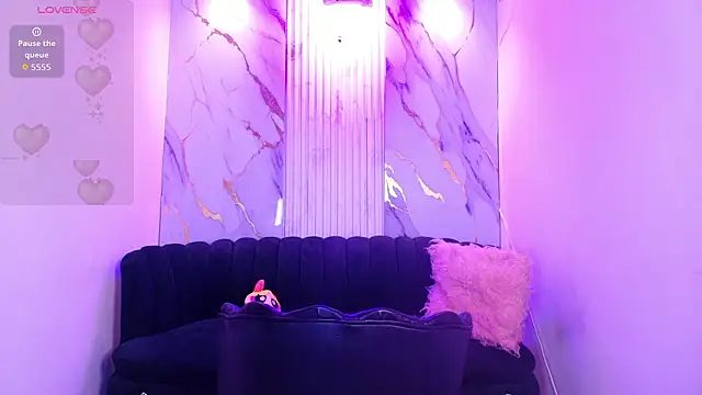 Snapshot of Mhiaa_Sweet chatting on February 23, 2026, 2:06 pm Mhiaa Sweet online show from February 23, 2026, 2:06 pm