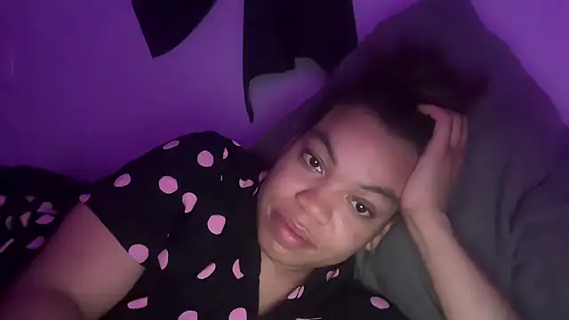 zahrabliss online show from October 1, 2025, 1:44 am