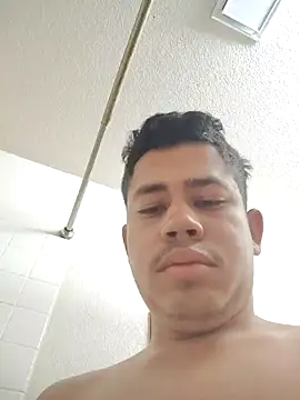 Snapshot of ModelledTread chatting on February 15, 2026, 2:34 am ModelledTread online show from February 15, 2026, 2:34 am