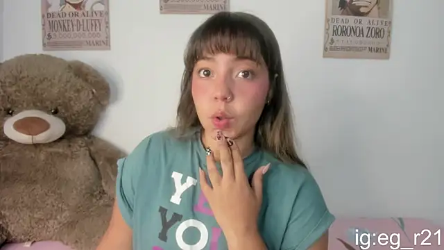 Snapshot of emma_grays2 chatting on March 15, 2026, 7:26 am emma grays2 online show from March 15, 2026, 7:26 am