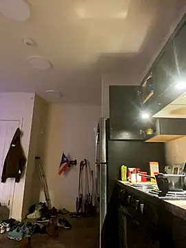 BlueMoney100 online show from November 18, 2025, 10:45 pm