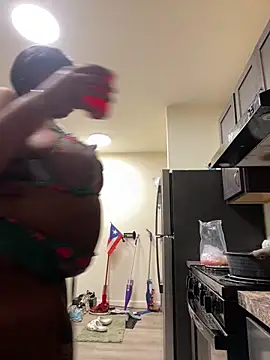 BlueMoney100 online show from December 21, 2025, 8:53 pm