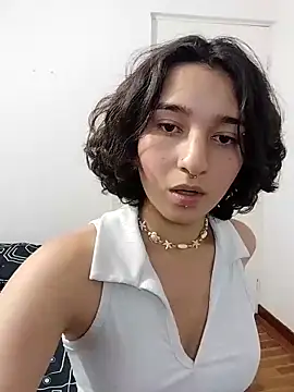 LuaBusch online show from September 13, 2025, 2:44 am