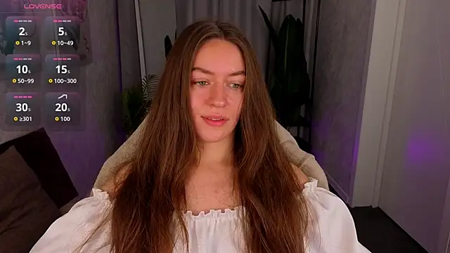 Agnes Wells online show from July 19, 2026, 1:03 am