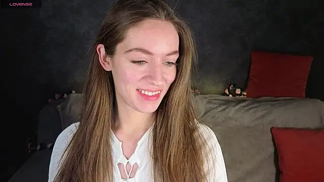 Agnes Wells online show from December 19, 2025, 9:22 am