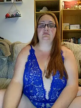 Luscious-LucyXX online show from June 12, 2026, 8:28 pm