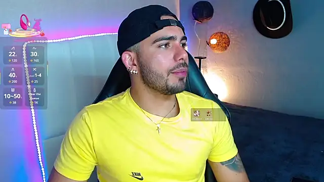 adamhairy online show from June 9, 2026, 8:32 pm