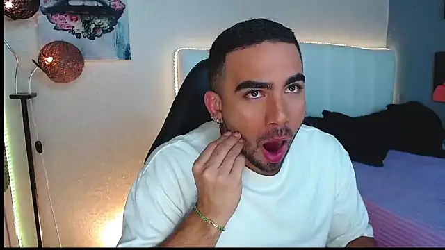 adamhairy online show from May 27, 2026, 8:49 pm