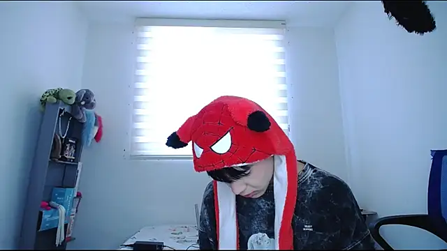 lucky stricke online show from October 3, 2025, 7:26 pm