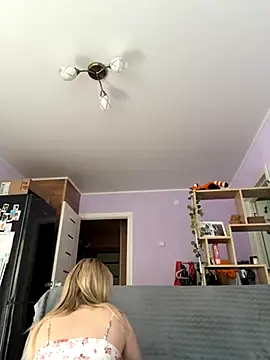 KassandraTress online show from October 7, 2025, 1:34 pm