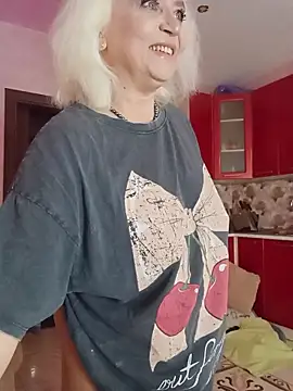 SquirtMilf00 online show from October 2, 2025, 1:09 am