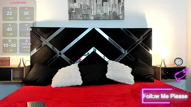 nextboywell1 online show from May 4, 2026, 3:21 am