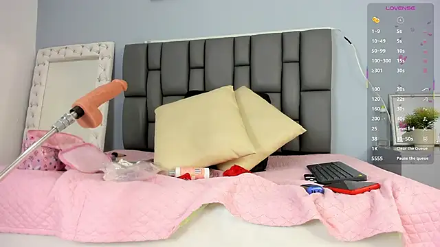  jasmine blush online show from September 17, 2025, 2:08 pm