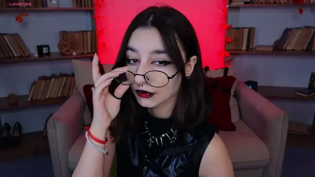 Mistress  Marcelline online show from September 24, 2025, 9:38 am