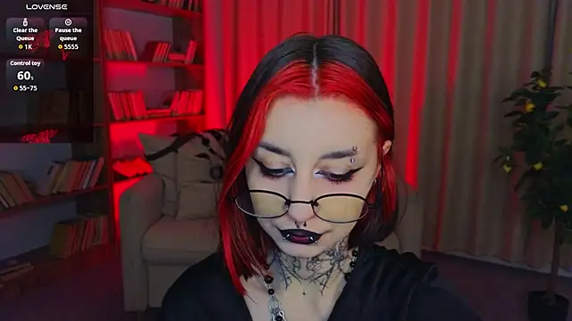 Mistress  Marcelline online show from May 14, 2026, 1:46 am