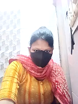 varnika online show from November 8, 2025, 6:28 am