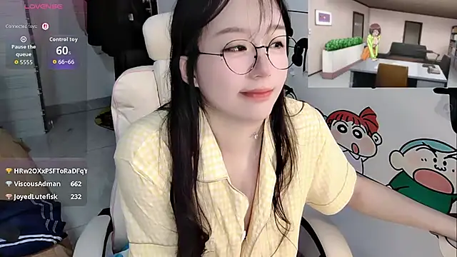 Angela-AMY online show from July 28, 2026, 11:17 am