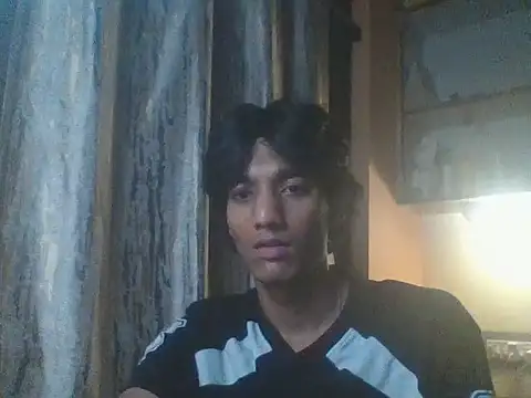 Alfasex8 online show from May 3, 2026, 8:45 pm