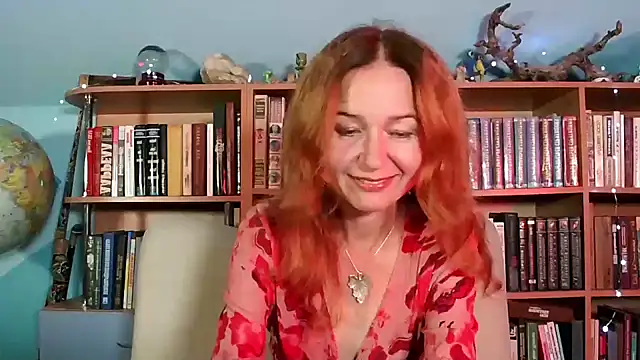 Snapshot of Foxilady357 chatting on September 25, 2025, 2:12 pm Foxilady357 online show from September 25, 2025, 2:12 pm