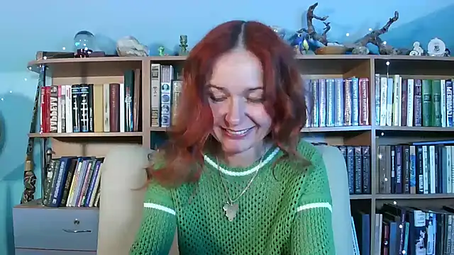 Foxilady357 online show from April 28, 2026, 1:59 pm