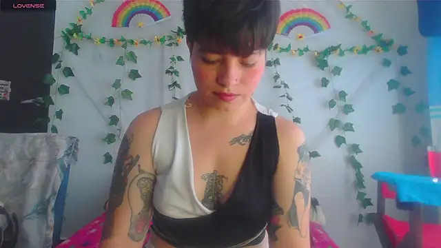 Mitsuha gate online show from December 21, 2025, 3:25 pm