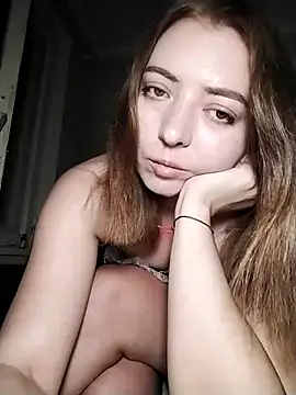 Viktoriia27 online show from July 4, 2026, 8:02 pm
