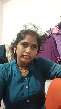 Snapshot of Guriya0076 chatting on July 12, 2026, 11:49 pm Guriya0076 online show from July 12, 2026, 11:49 pm