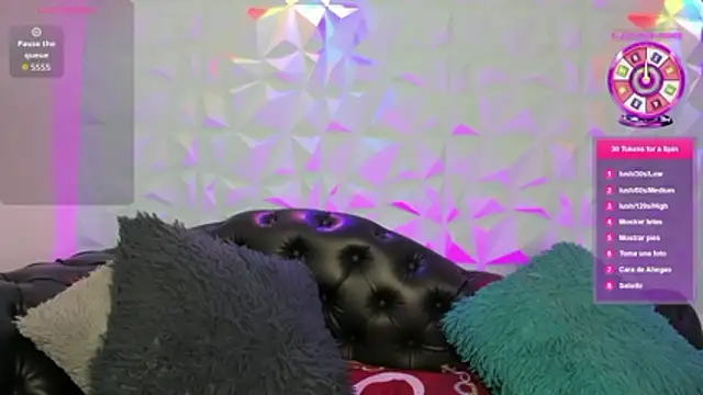 SabinaDeluxe cg online show from December 19, 2025, 12:51 pm