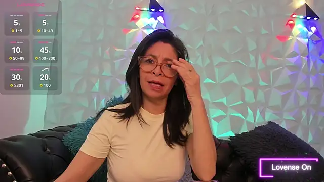 SabinaDeluxe cg online show from October 22, 2025, 11:53 am