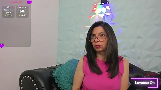 SabinaDeluxe cg online show from November 19, 2025, 12:16 pm