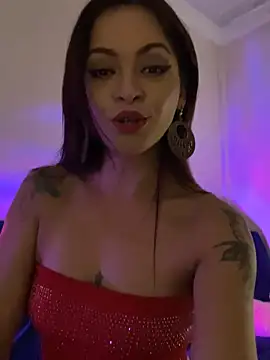 TayllorSweet  online show from June 19, 2026, 1:22 am