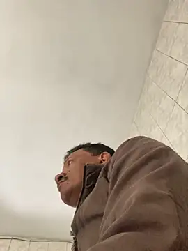 Snapshot of PIROCAGG21 chatting on October 10, 2025, 10:27 am PIROCAGG21 online show from October 10, 2025, 10:27 am