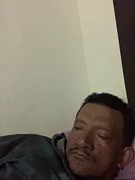 Snapshot of PIROCAGG21 chatting on October 21, 2025, 10:25 am PIROCAGG21 online show from October 21, 2025, 10:25 am