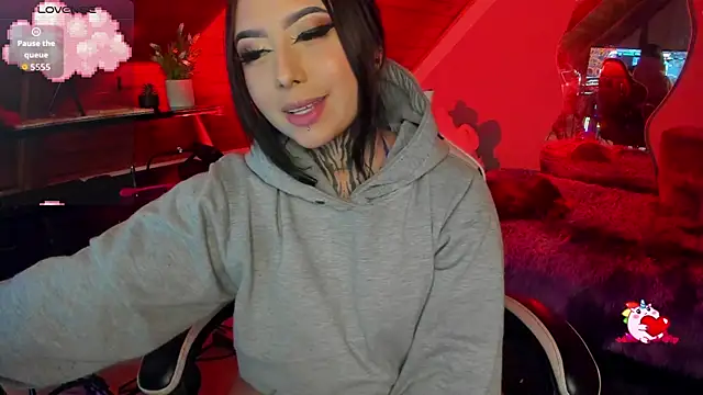  Morrigan  online show from December 2, 2025, 10:17 am