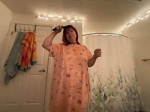 Snapshot of moan4mona chatting on March 5, 2026, 3:08 pm moan4mona online show from March 5, 2026, 3:08 pm