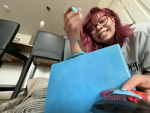 Snapshot of moan4mona chatting on February 24, 2026, 3:46 pm moan4mona online show from February 24, 2026, 3:46 pm