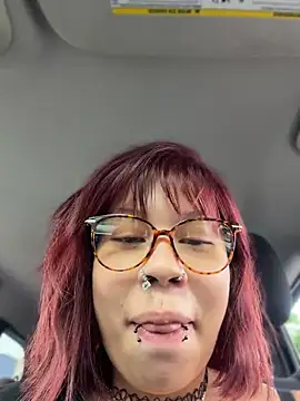 moan4mona online show from July 27, 2026, 3:08 pm