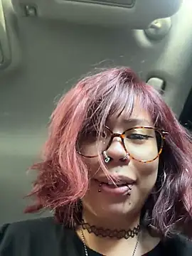 moan4mona online show from July 28, 2026, 4:39 pm