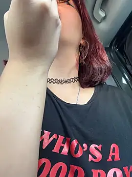 moan4mona online show from July 28, 2026, 6:20 pm