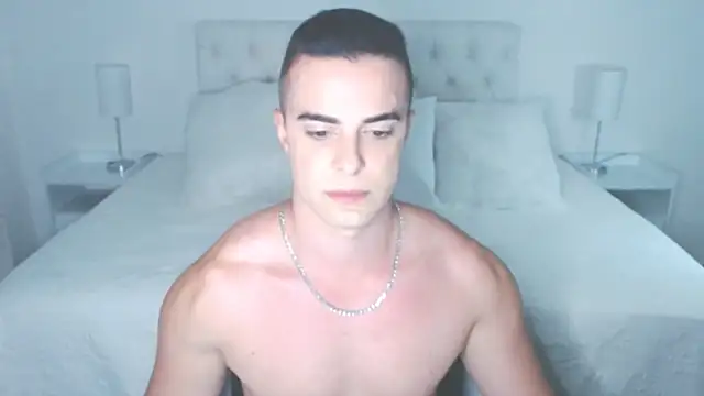 mr hunterx online show from October 3, 2025, 1:42 am