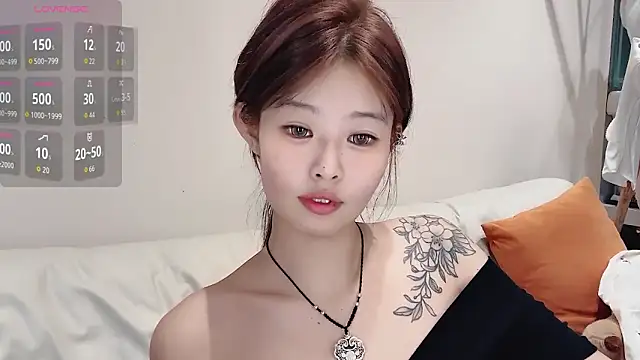 Snapshot of A-Sweet-168-M chatting on October 12, 2025, 2:40 pm A-Sweet-168-M online show from October 12, 2025, 2:40 pm