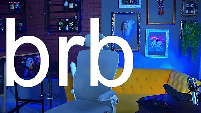 MaryHarrys online show from December 5, 2025, 2:32 am