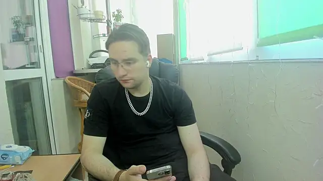 Snapshot of romiosabrino chatting on May 26, 2026, 1:09 pm romiosabrino online show from May 26, 2026, 1:09 pm