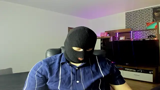 Snapshot of romiosabrino chatting on January 8, 2026, 1:17 pm romiosabrino online show from January 8, 2026, 1:17 pm