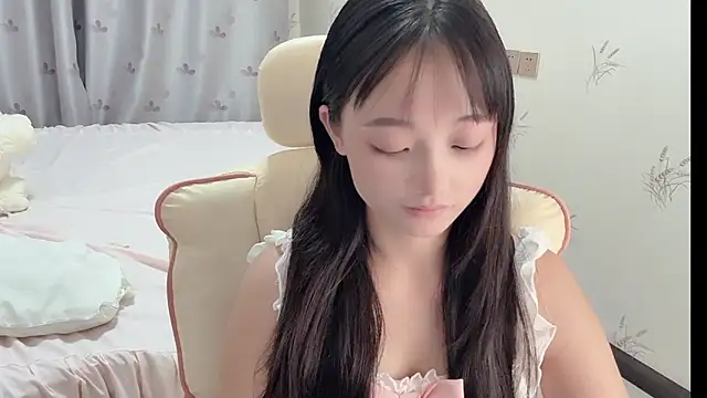 puppy-999 online show from September 22, 2025, 2:34 pm